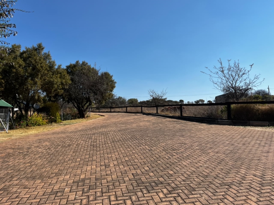 4 Bedroom Property for Sale in Doringkruin North West